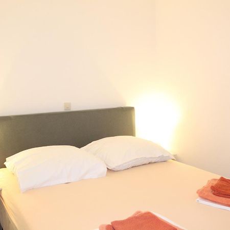 Apartment Bajuti Primošten Extérieur photo