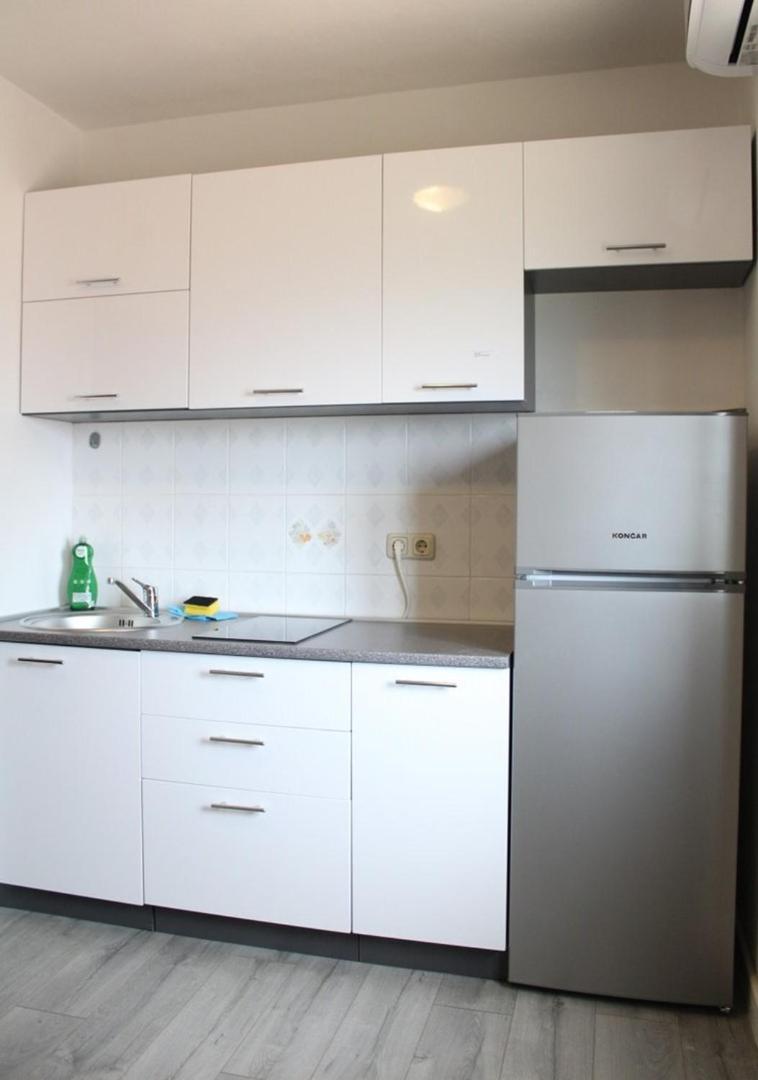 Apartment Bajuti Primošten Extérieur photo