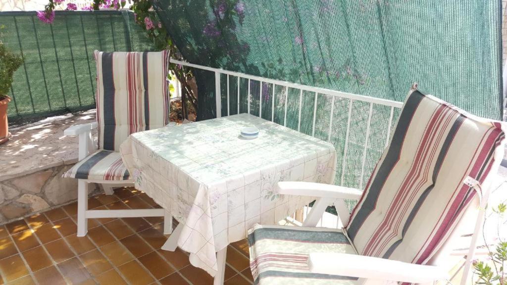 Apartment Bajuti Primošten Extérieur photo